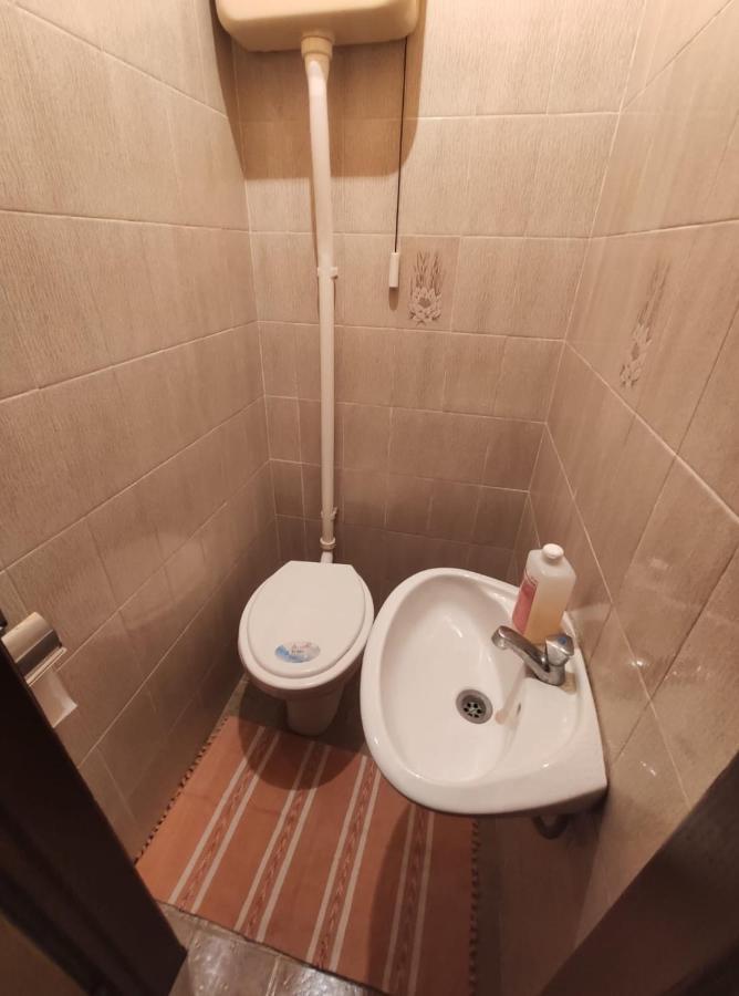 Family Apartment Near Beach 比奥格勒·纳·莫鲁 外观 照片